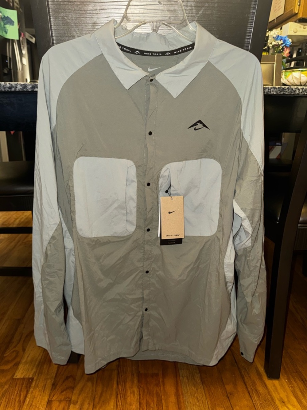 New Nike Trail long sleeve packable shirt